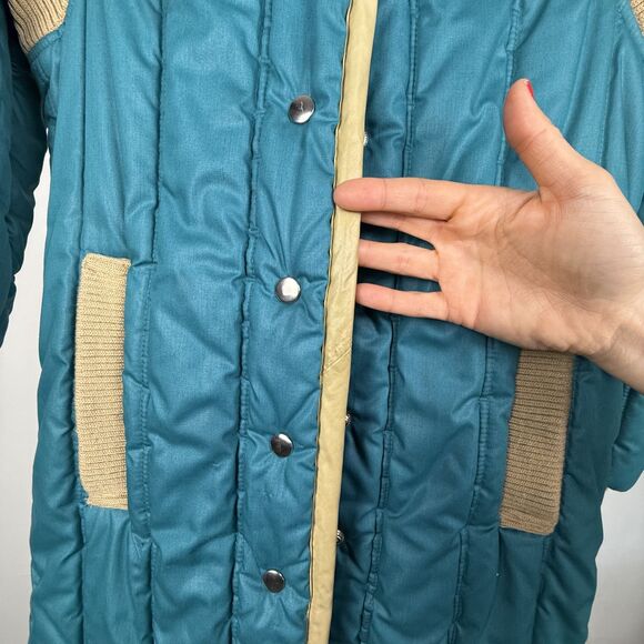Vintage Quilted Winter Coat | 70s 80s Duster Puffer Style Made in Korea - Picture 4 of 15